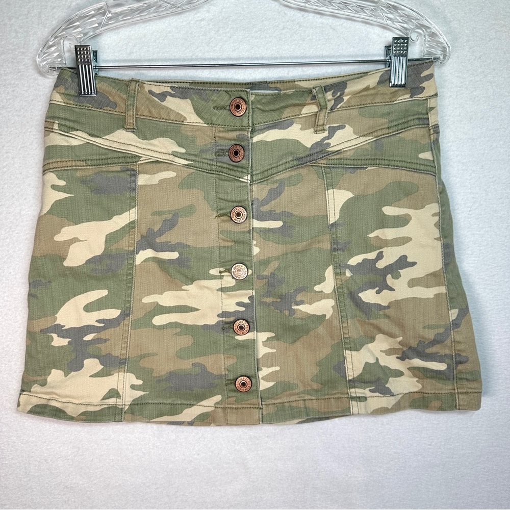 Forever 21 Camo Mini Skirt 28 Green Brown Camouflage Military Buttons Stretch